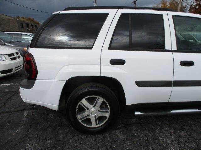 Used 2005 Chevrolet TrailBlazer LS w/ LS Preferred Equipment Group image 5