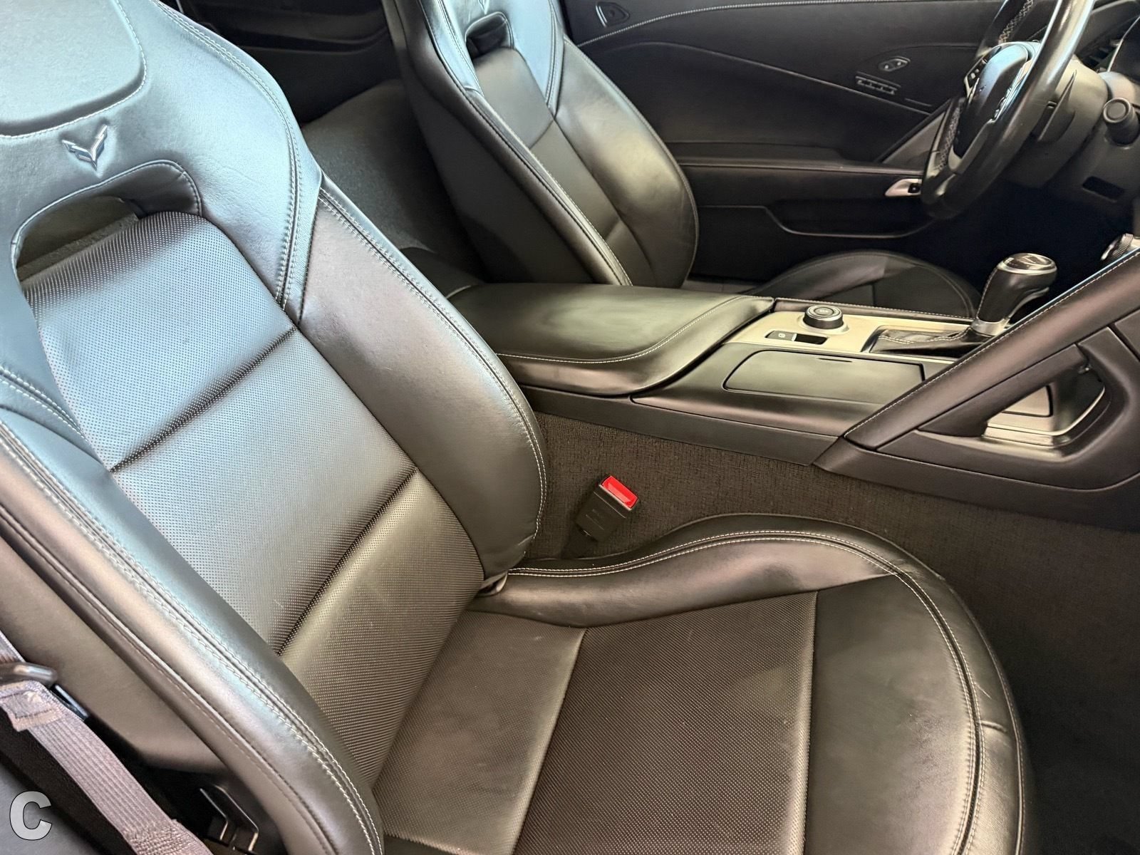 Certified 2015 Chevrolet Corvette Stingray Coupe w/ 3LT Preferred Equipment Group RWD image 11