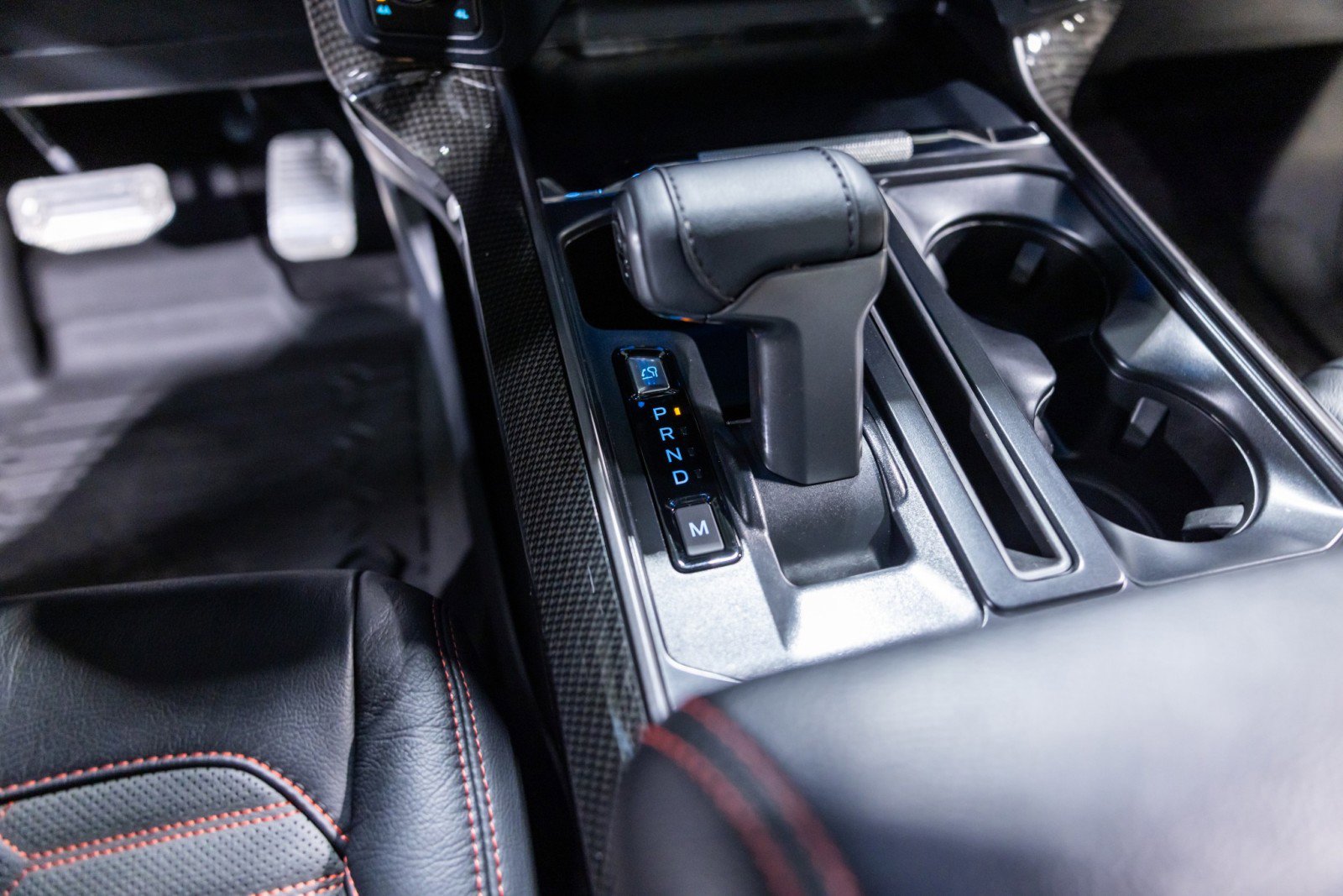 Used 2025 Ford F150 Lariat w/ Equipment Group 501A Mid image 45