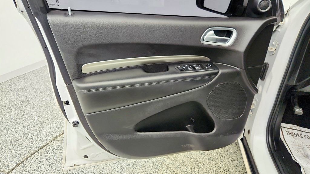 Used 2020 Dodge Durango SXT image 10