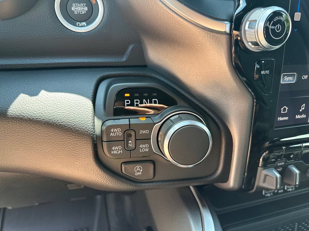New 2026 RAM 1500 Lone Star AWD/4WD image 27