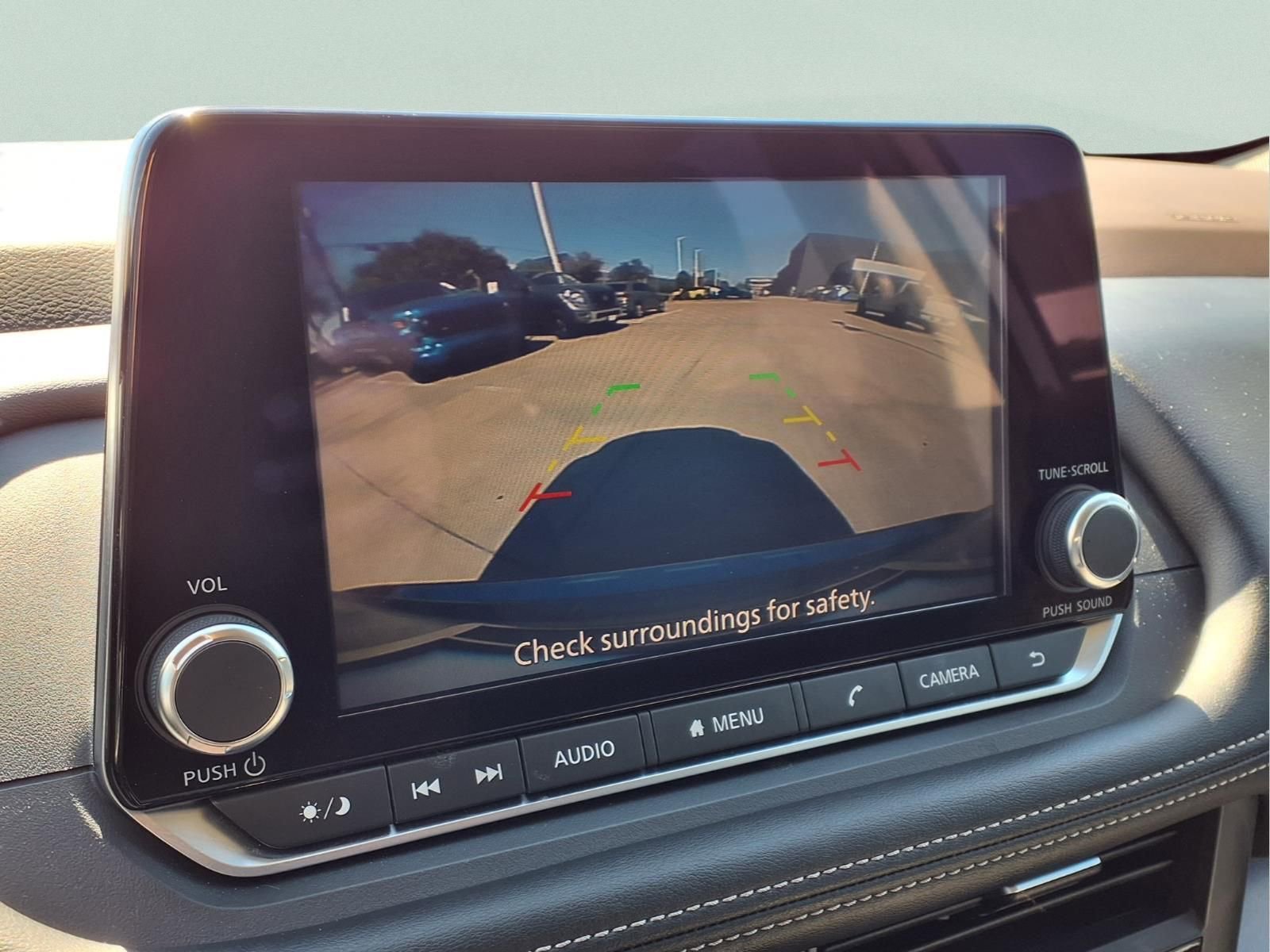 Used 2023 Nissan Rogue SV image 20