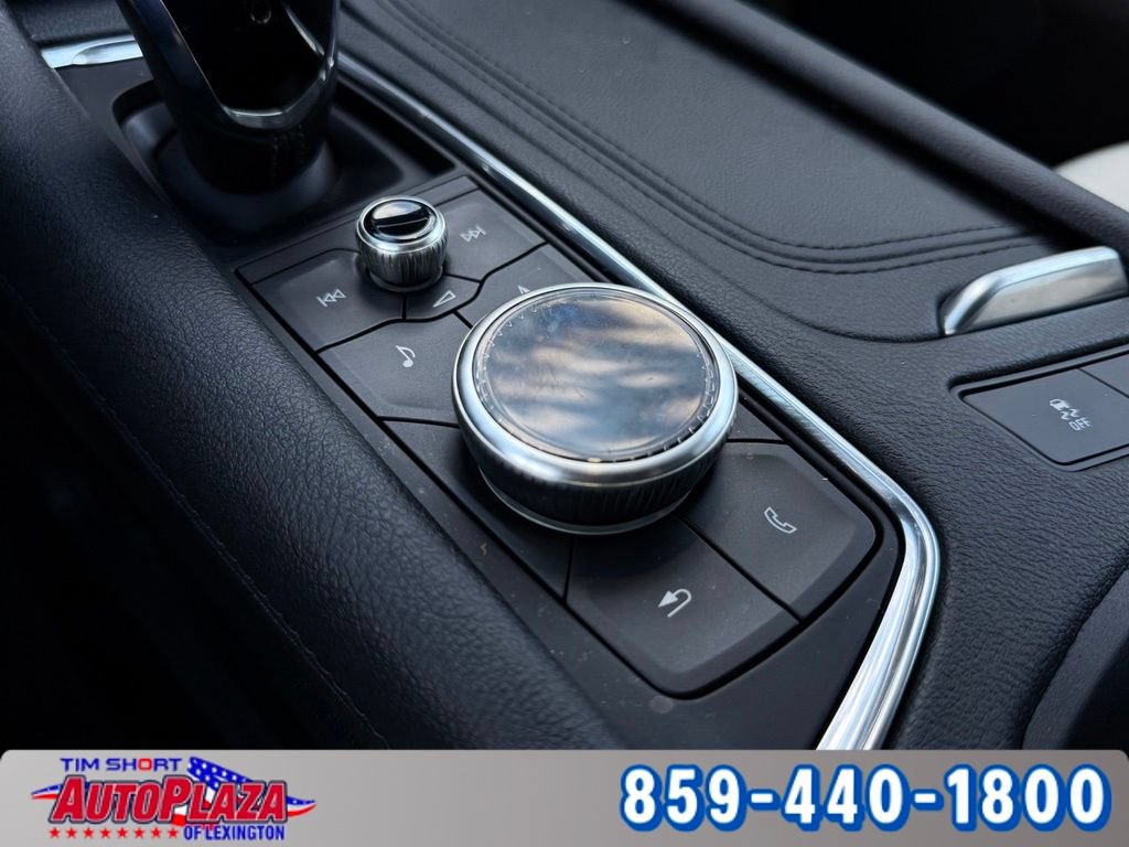 Used 2024 Cadillac XT6 Sport w/ Technology Package AWD/4WD image 19