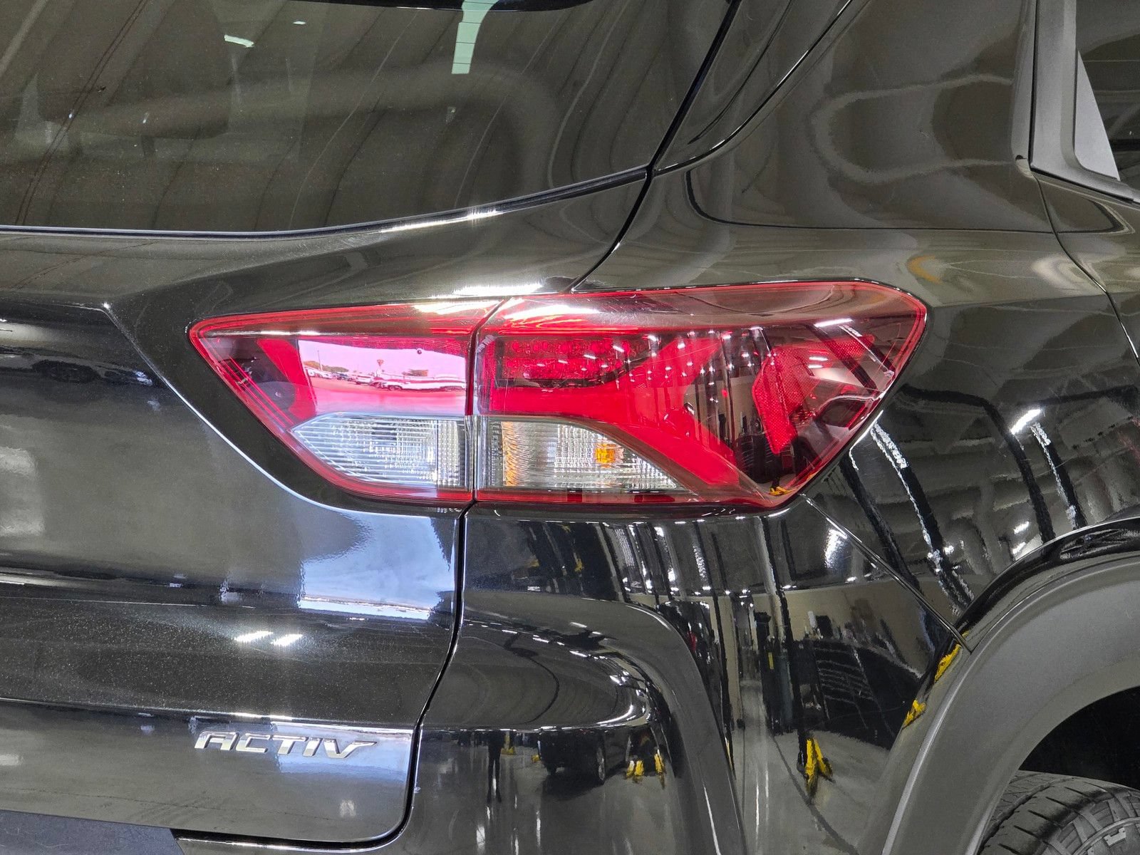 Used 2023 Chevrolet TrailBlazer ACTIV w/ Convenience Package FWD image 12