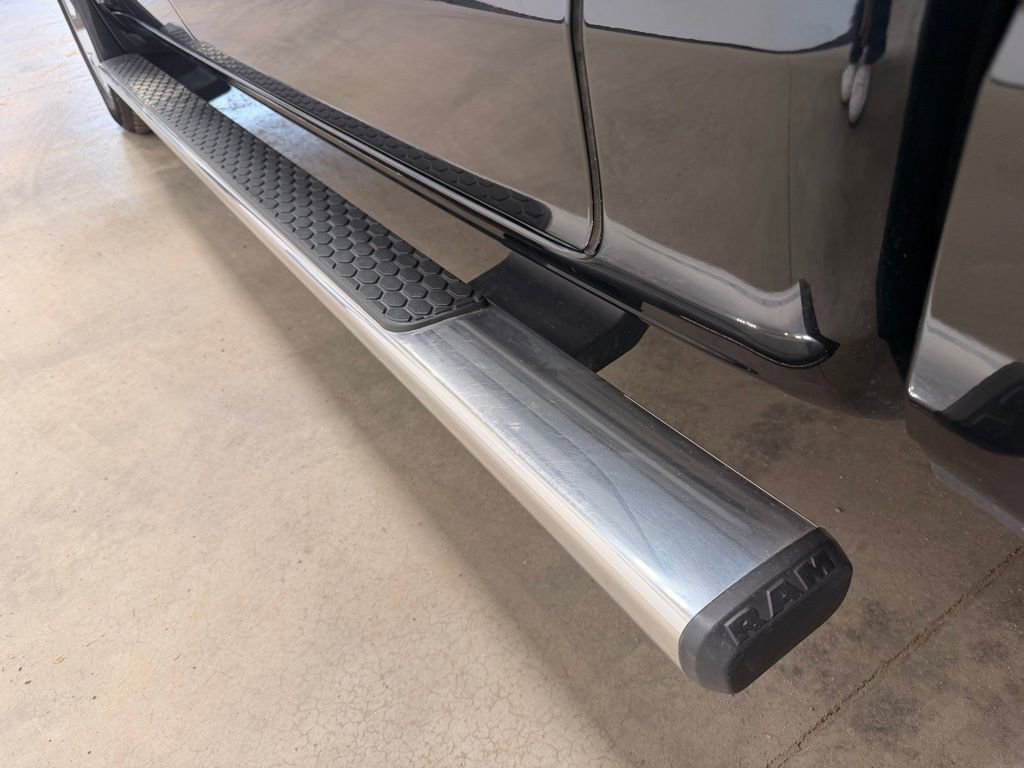 Used 2019 RAM 1500 Big Horn image 16