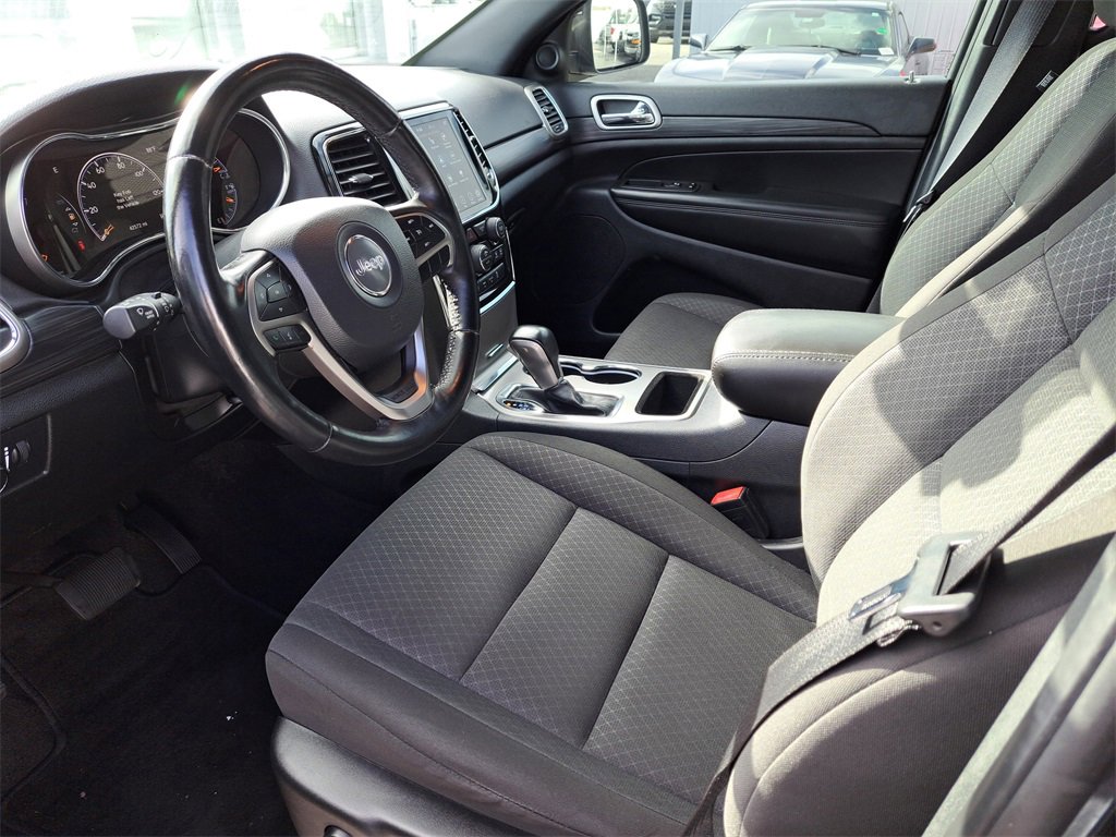 Used 2022 Jeep Grand Cherokee Laredo E w/ Security & Convenience Group image 11