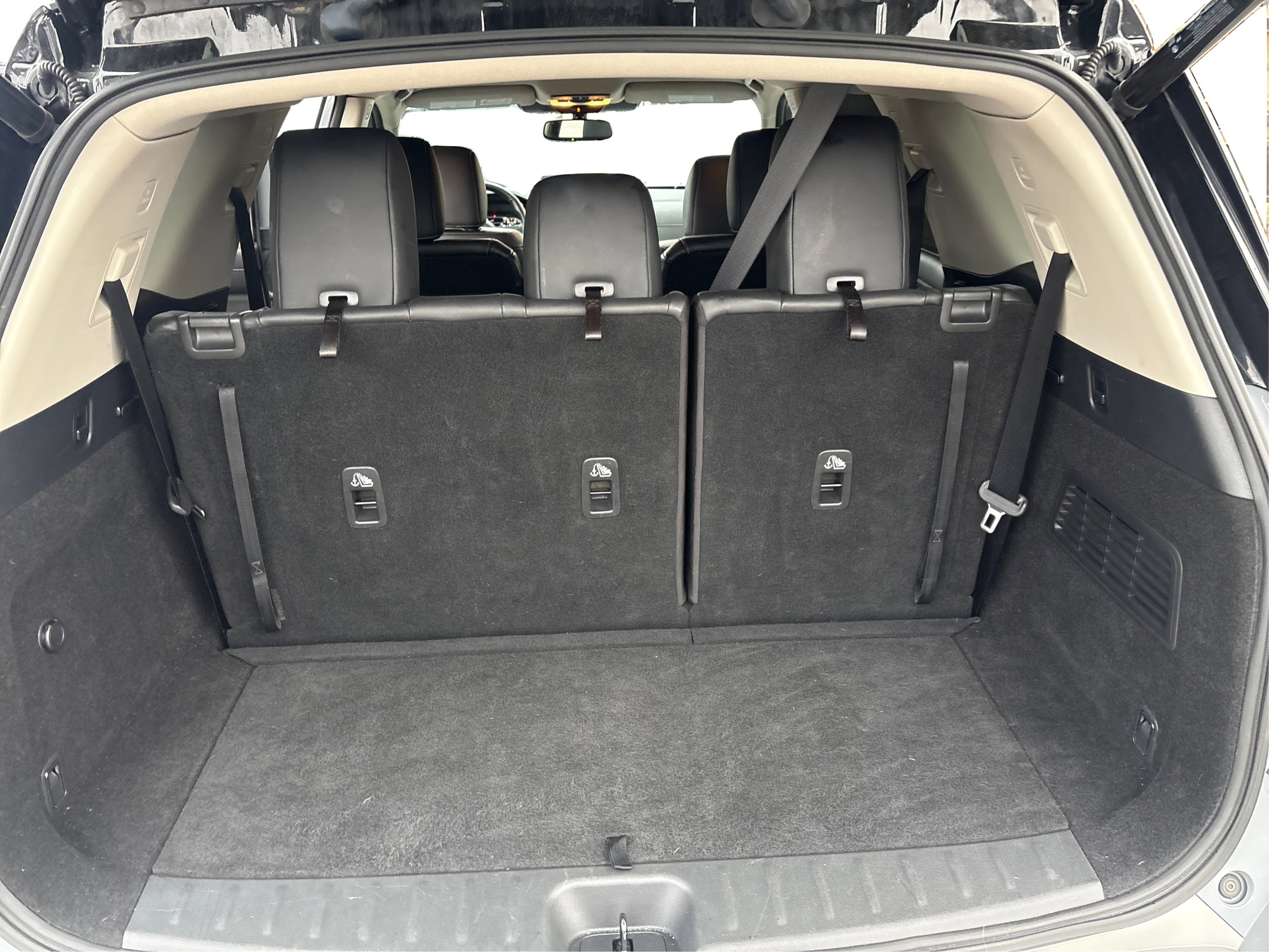 Used 2022 Nissan Pathfinder SL w/ SL Premium Package image 11