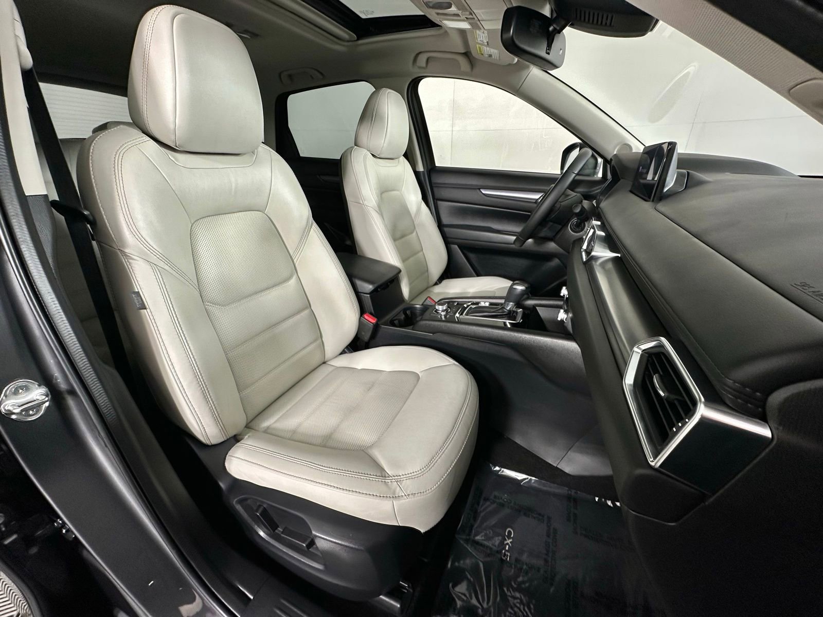 Used 2023 MAZDA CX-5 AWD 2.5 S w/ Preferred Package image 6