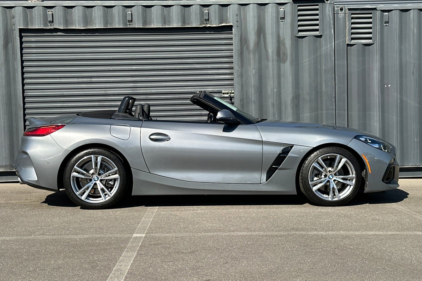 Used 2026 BMW Z4 sDrive30i RWD image 9