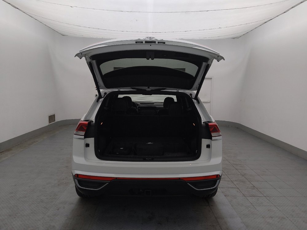 Used 2023 Volkswagen Atlas Cross Sport SE image 29