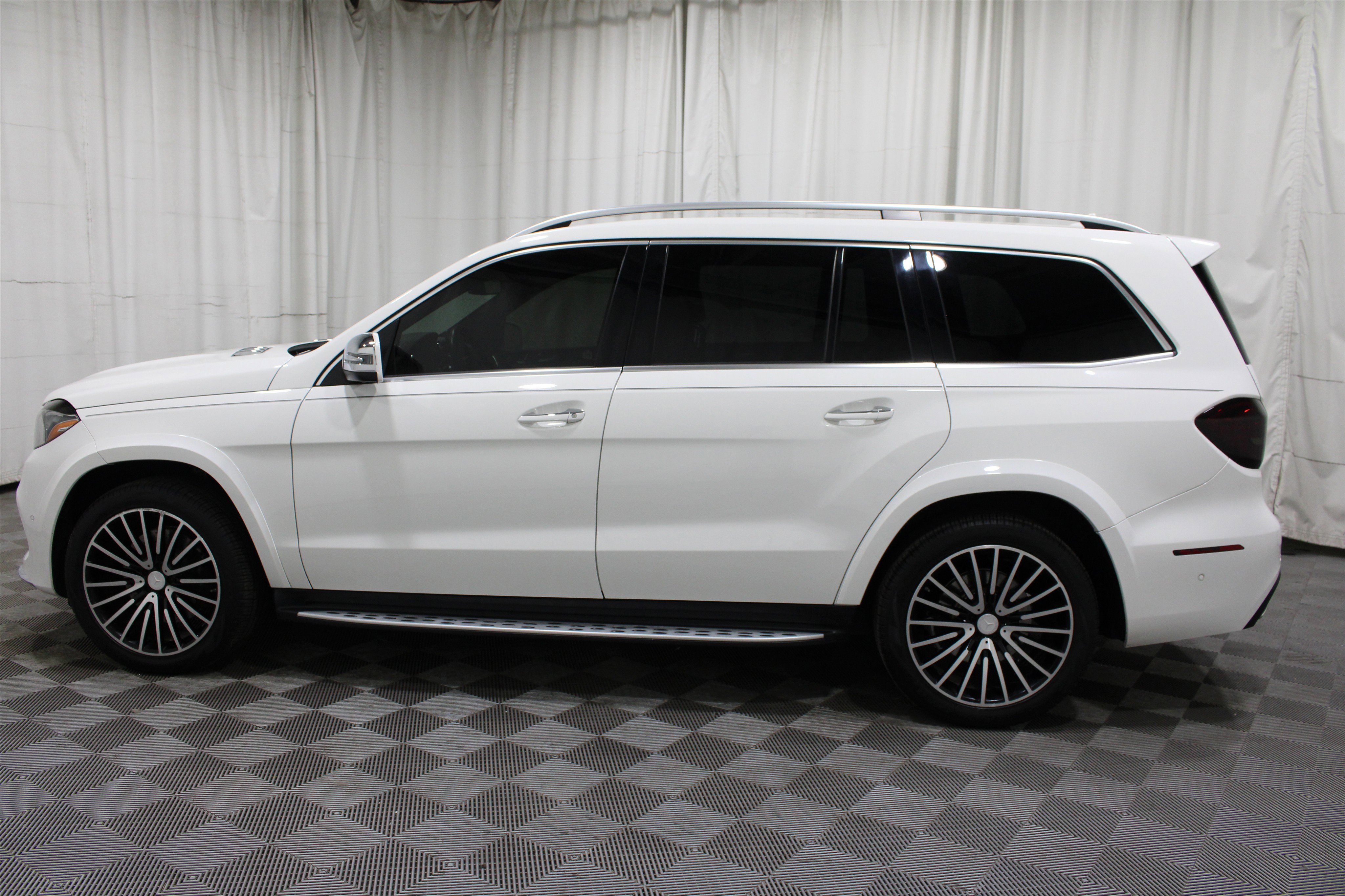 Used 2019 Mercedes-Benz GLS 550 GLS 550 image 34