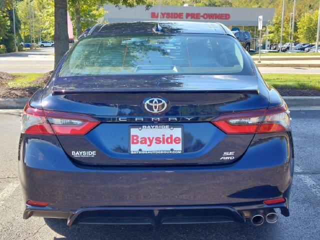 Certified 2022 Toyota Camry SE w/ Cold Weather Package AWD/4WD image 17