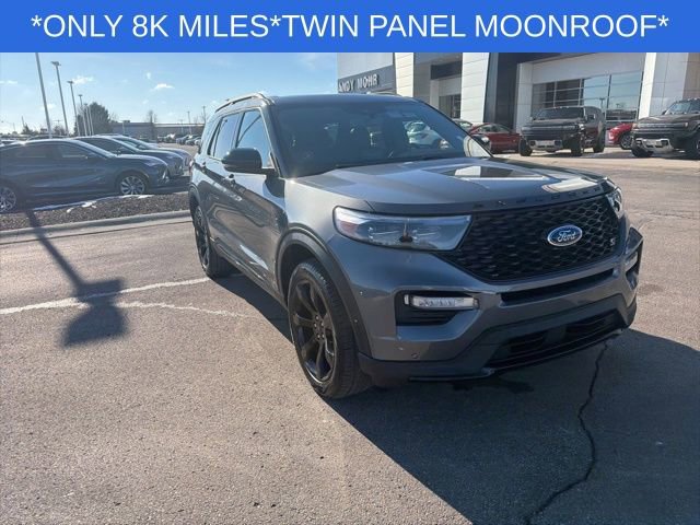 Used 2024 Ford Explorer ST w/ Equipment Group 401A image 3