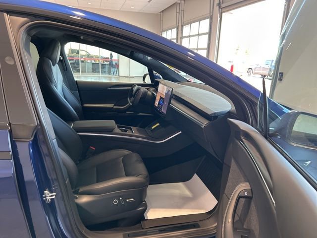 Used 2024 Tesla Model X AWD/4WD image 16