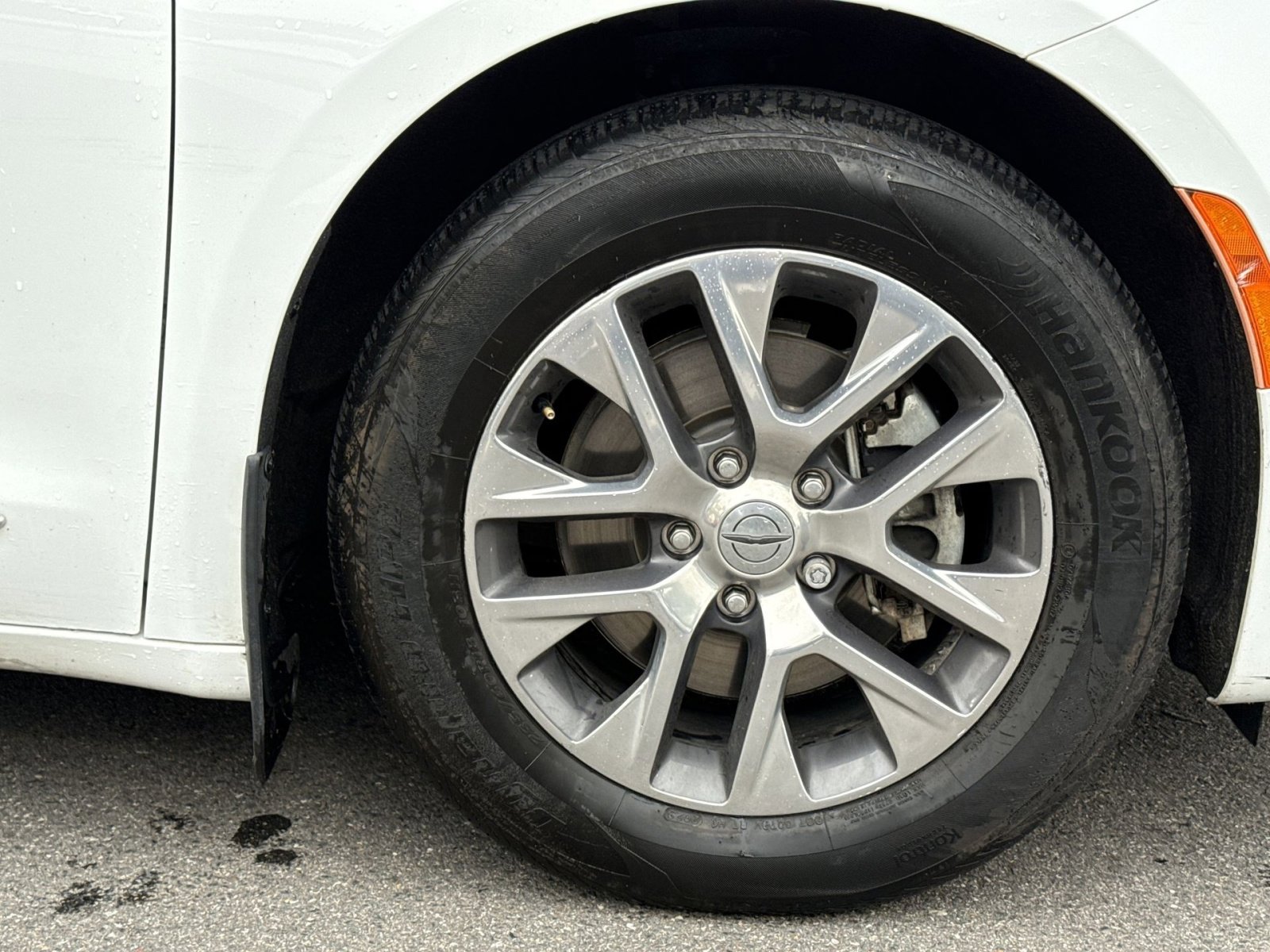 Used 2021 Chrysler Pacifica Pinnacle image 12