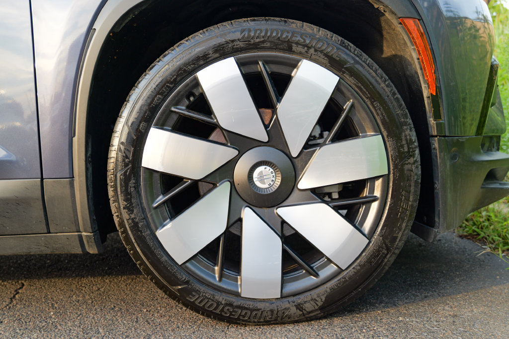 Used 2023 Fisker Ocean Ultra AWD/4WD image 13