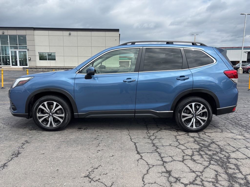 Used 2024 Subaru Forester Limited AWD/4WD image 4