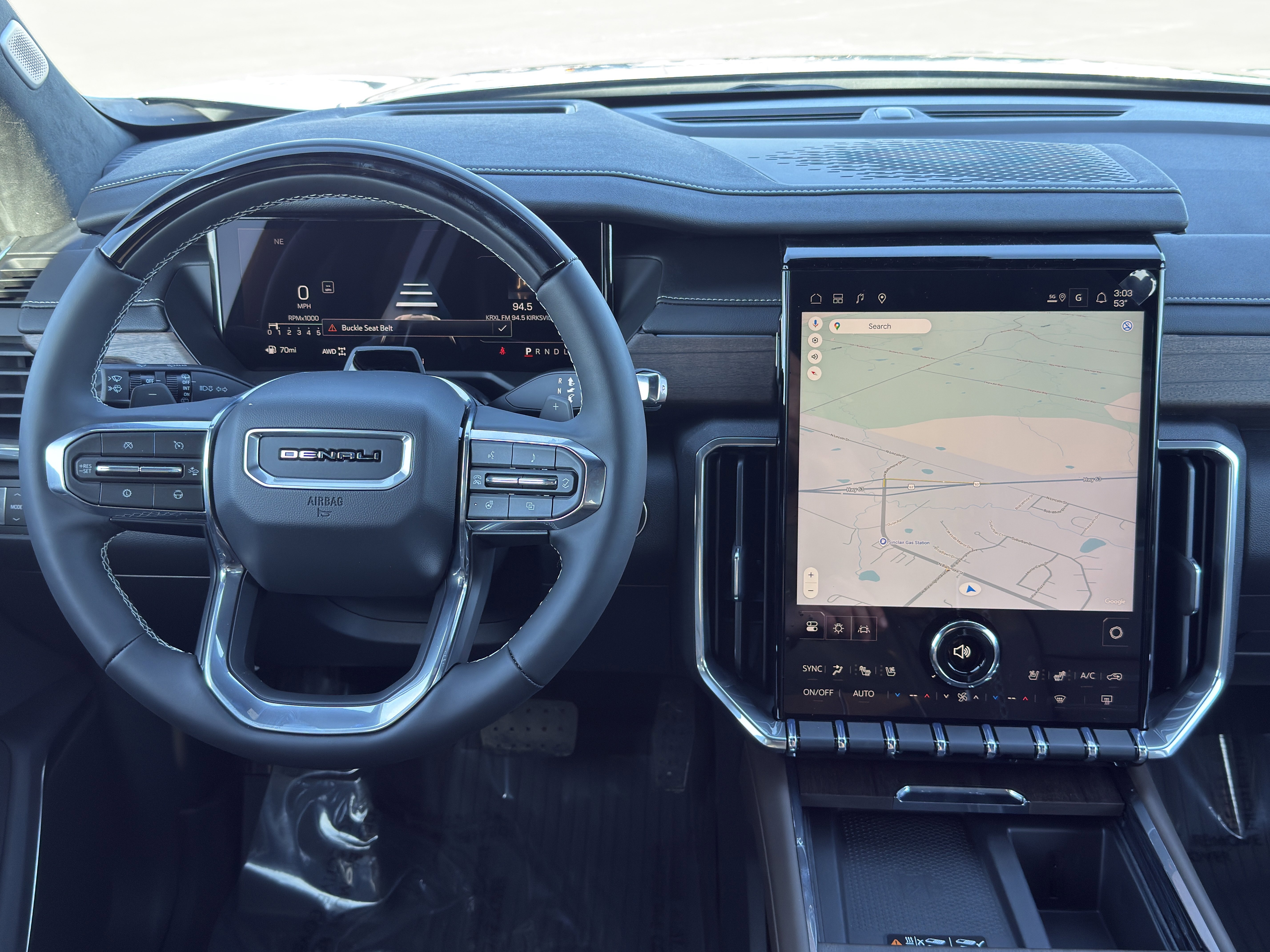 New 2026 GMC Acadia Denali Ultimate w/ LPO, Floor Liner Package image 25