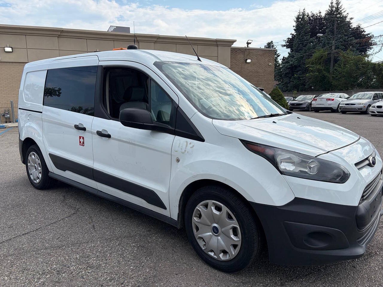 Used 2016 Ford Transit Connect XL FWD image 3