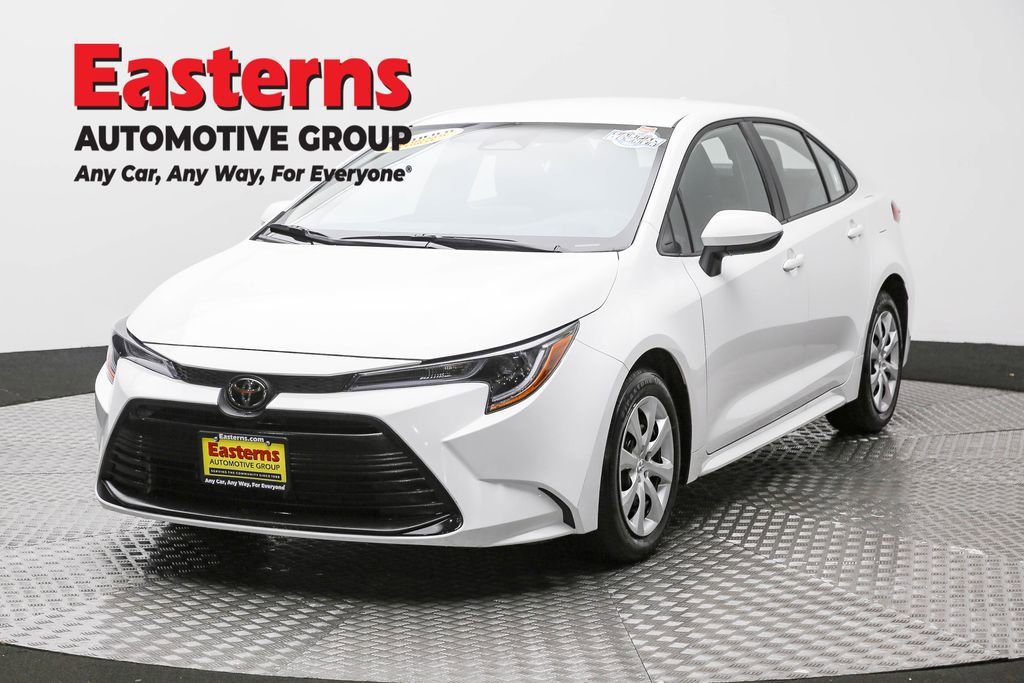 Used 2025 Toyota Corolla LE