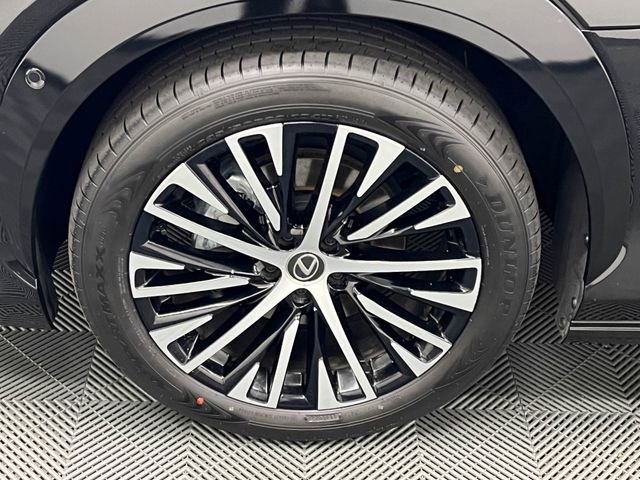 Used 2023 Lexus RZ 450e Premium w/ Technology Package image 22