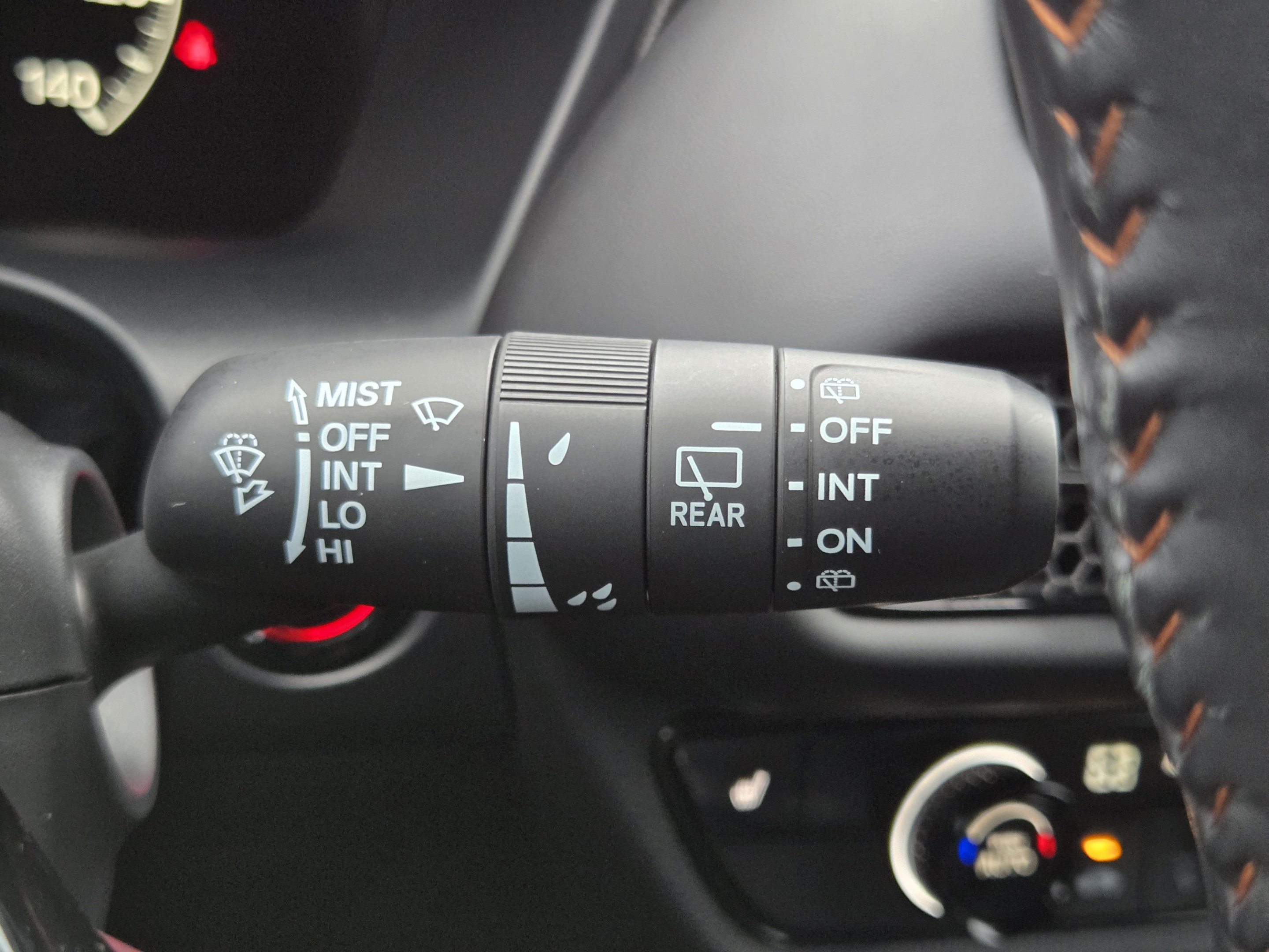 Used 2025 Honda HR-V Sport image 18
