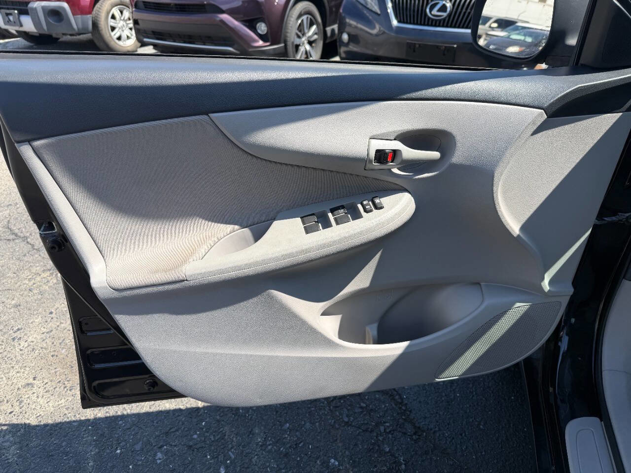 Used 2013 Toyota Corolla L image 15