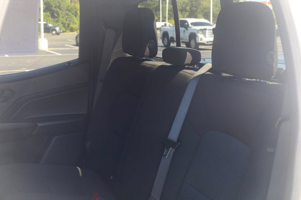 Used 2023 Chevrolet Colorado Trail Boss w/ Technology Package AWD/4WD image 22