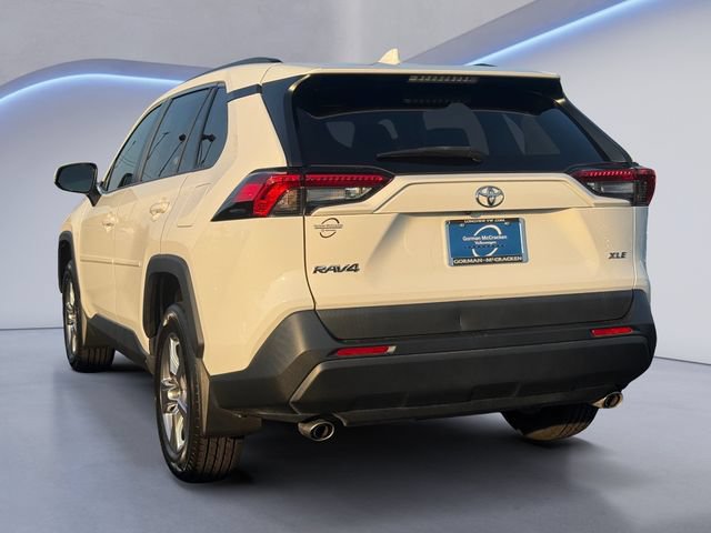 Used 2023 Toyota RAV4 XLE w/ Convenience Package FWD image 6