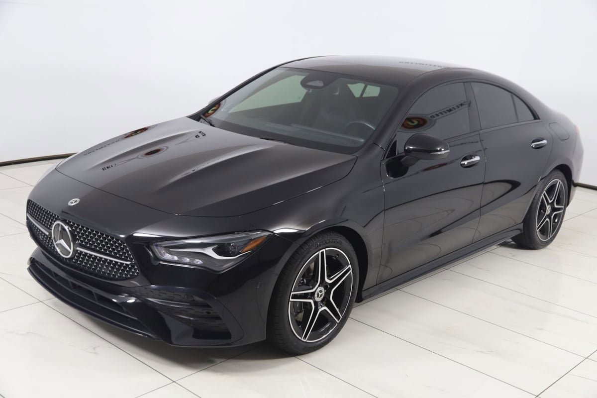 Used 2025 Mercedes-Benz CLA 250 4MATIC image 25