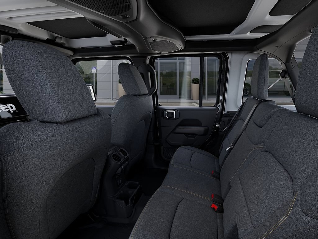 New 2025 Jeep Wrangler Unlimited Sahara w/ Technology Group AWD/4WD image 23