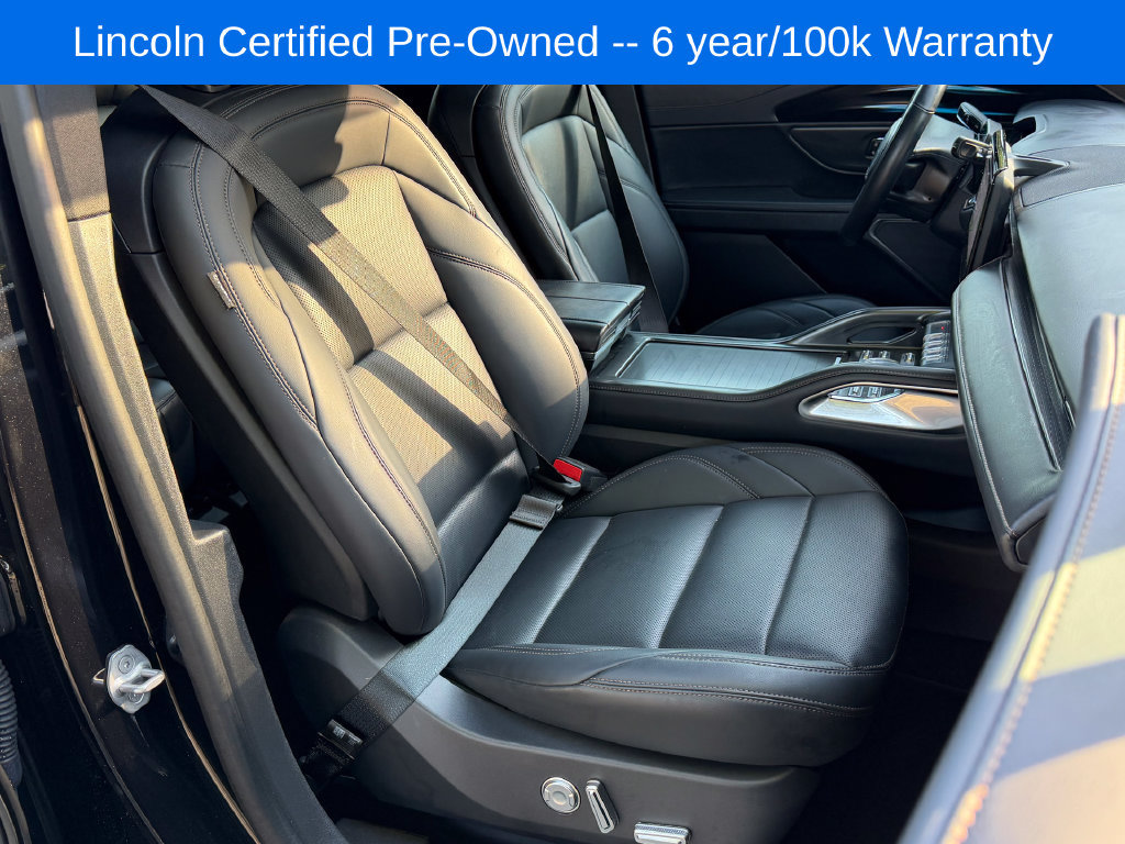 Used 2025 Lincoln Nautilus Premier w/ Jet Appearance Package AWD/4WD image 7