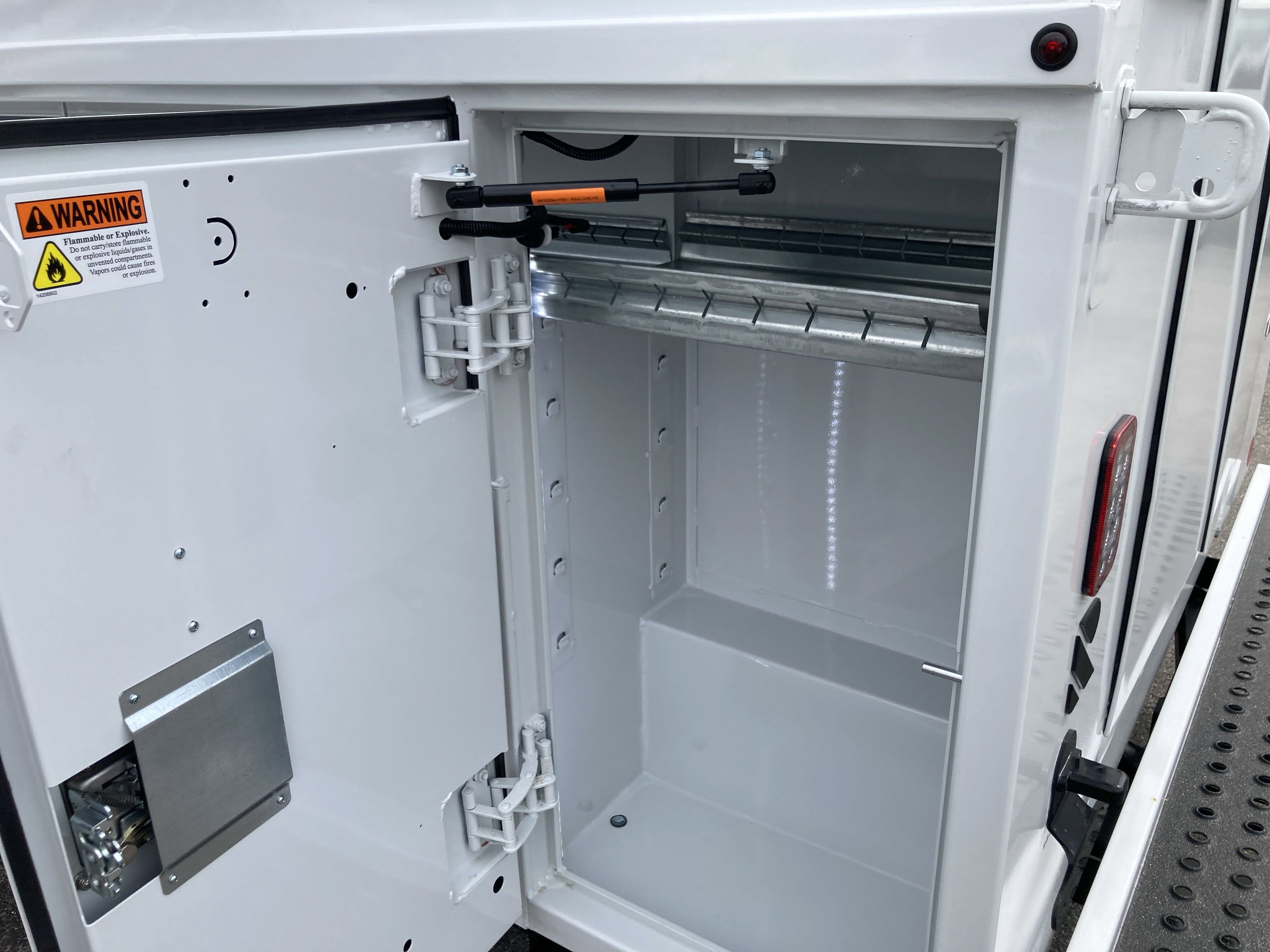 New 2025 GMC Savana 3500 w/ Power Convenience Package image 17