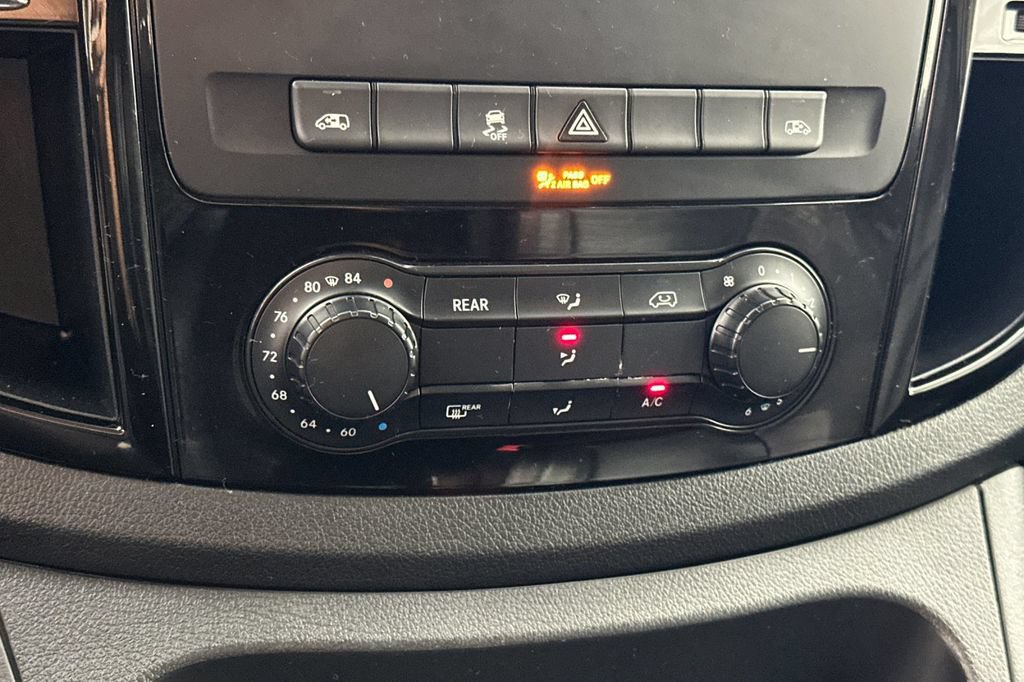 Used 2021 Mercedes-Benz Metris Passenger image 24