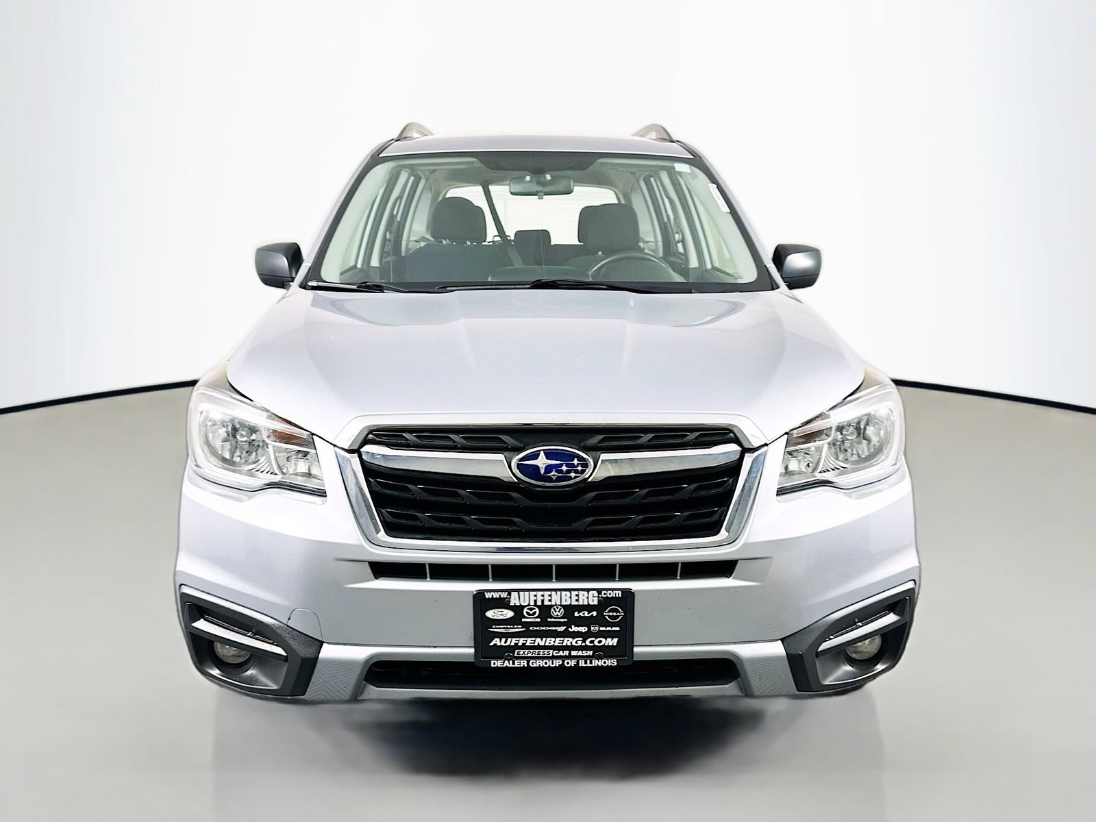 Used 2017 Subaru Forester 2.5i w/ Alloy Wheel Package AWD/4WD image 2