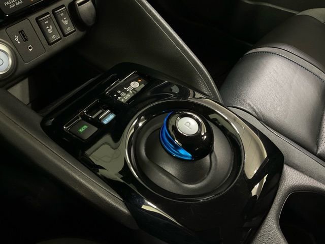 Used 2018 Nissan Leaf SL w/ SL Technology Package image 19