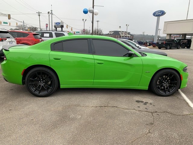 Used 2017 Dodge Charger R/T w/ Driver Confidence Group image 5