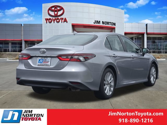 Used 2024 Toyota Camry LE w/ Convenience Package FWD image 8