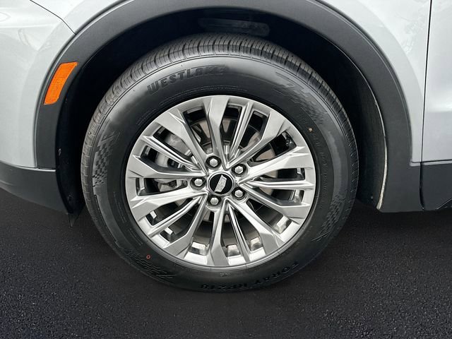 Used 2025 Cadillac XT4 Premium Luxury image 30