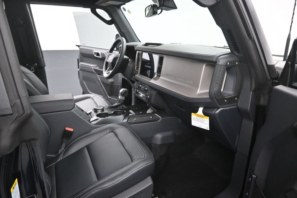 New 2026 Ford Bronco Outer Banks AWD/4WD image 27