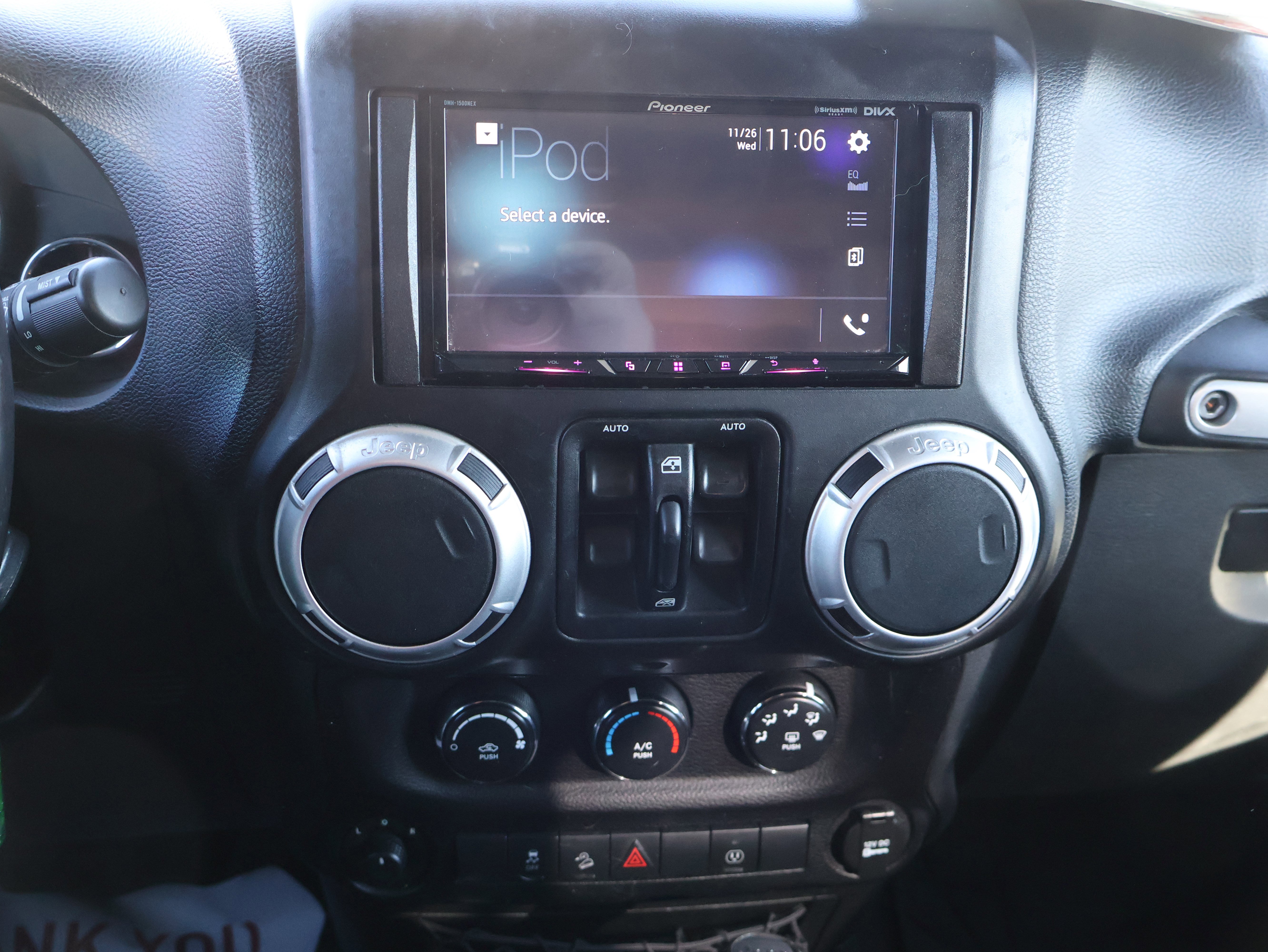 Used 2013 Jeep Wrangler Unlimited Sahara w/ Dual Top Group image 27