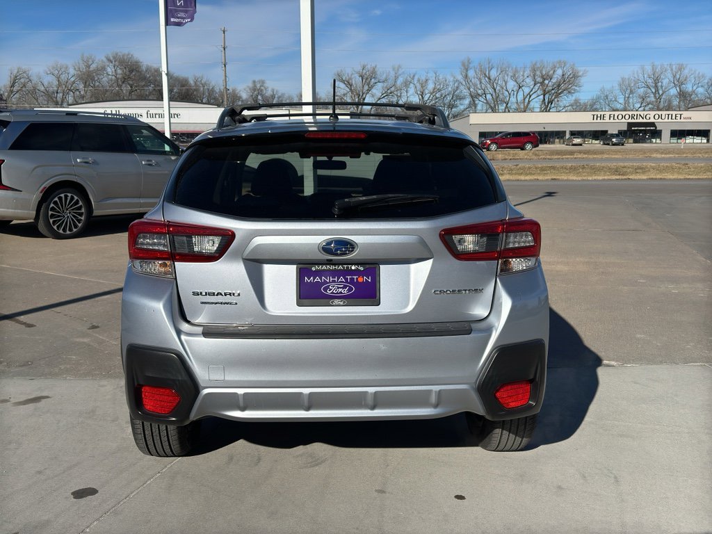 Used 2020 Subaru Crosstrek 2.0i image 9