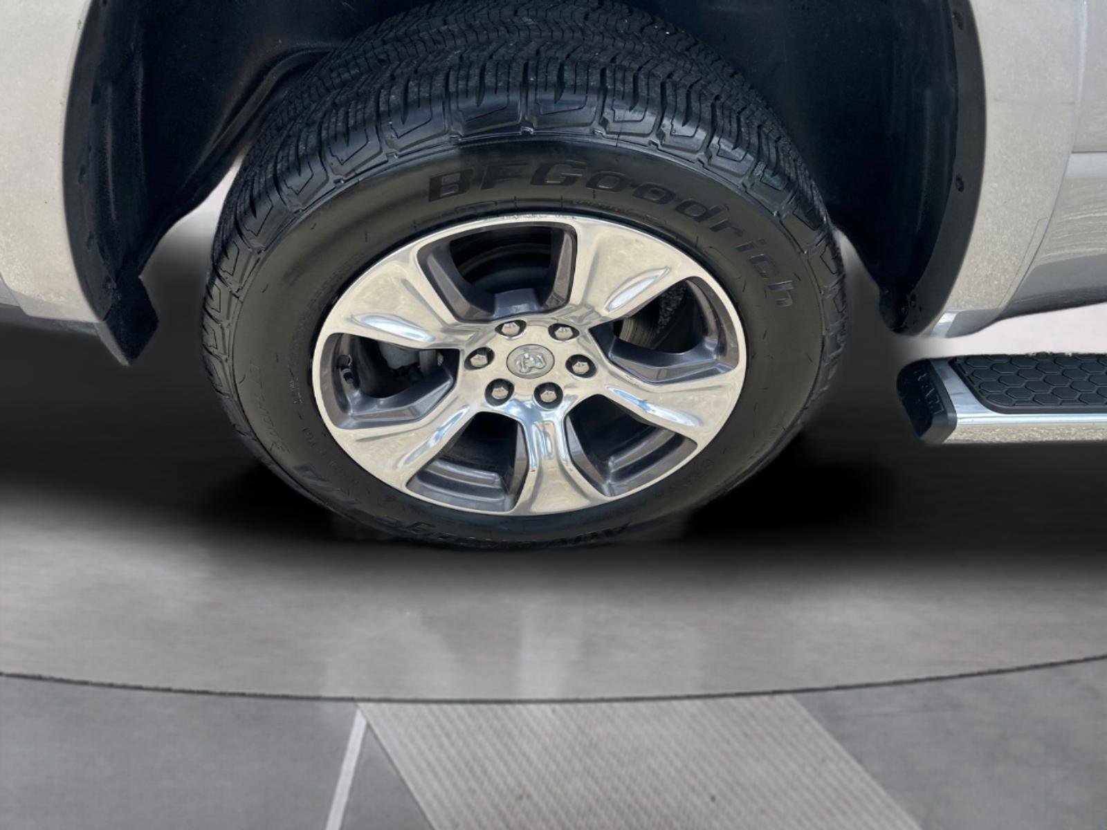 Certified 2020 RAM 1500 Laramie image 11