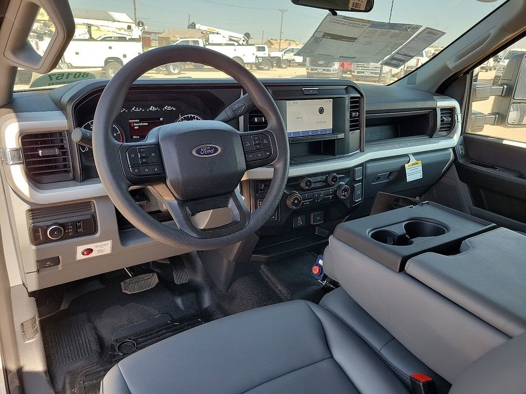 New 2024 Ford F550 4x4 SuperCab Super Duty image 16