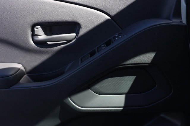 New 2026 Nissan Frontier S image 23