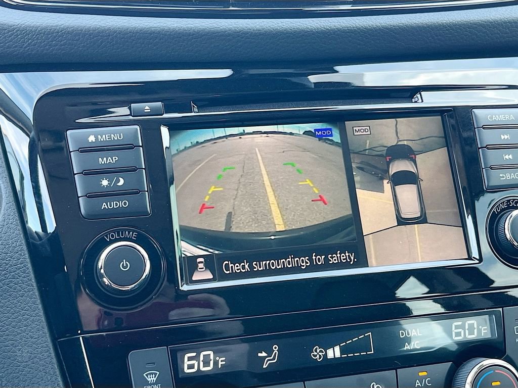 Used 2021 Nissan Rogue Sport SL w/ Premium Package FWD image 14