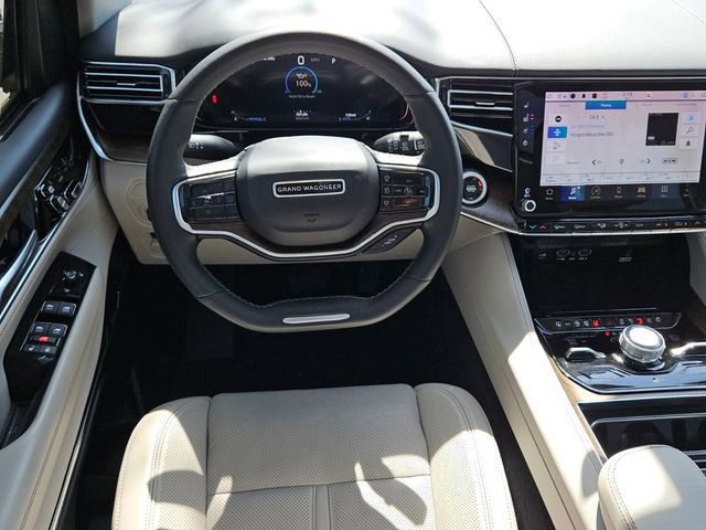 Used 2024 Jeep Grand Wagoneer Series I image 12