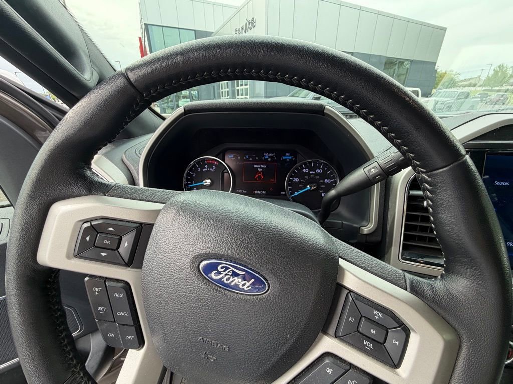 Used 2022 Ford F250 Lariat w/ Lariat Ultimate Package AWD/4WD image 10