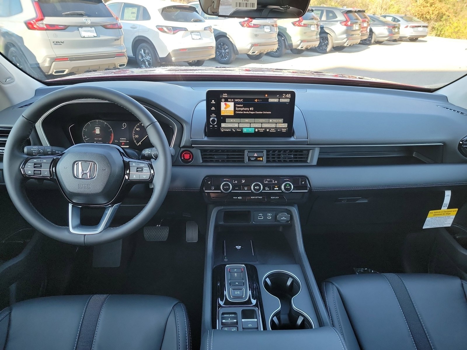 Used 2025 Honda Pilot Touring image 14