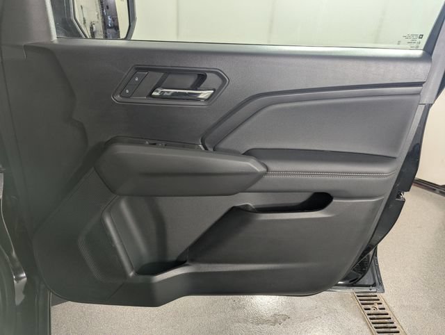 Used 2024 Chevrolet Colorado LT w/ LT Convenience Package III AWD/4WD image 22